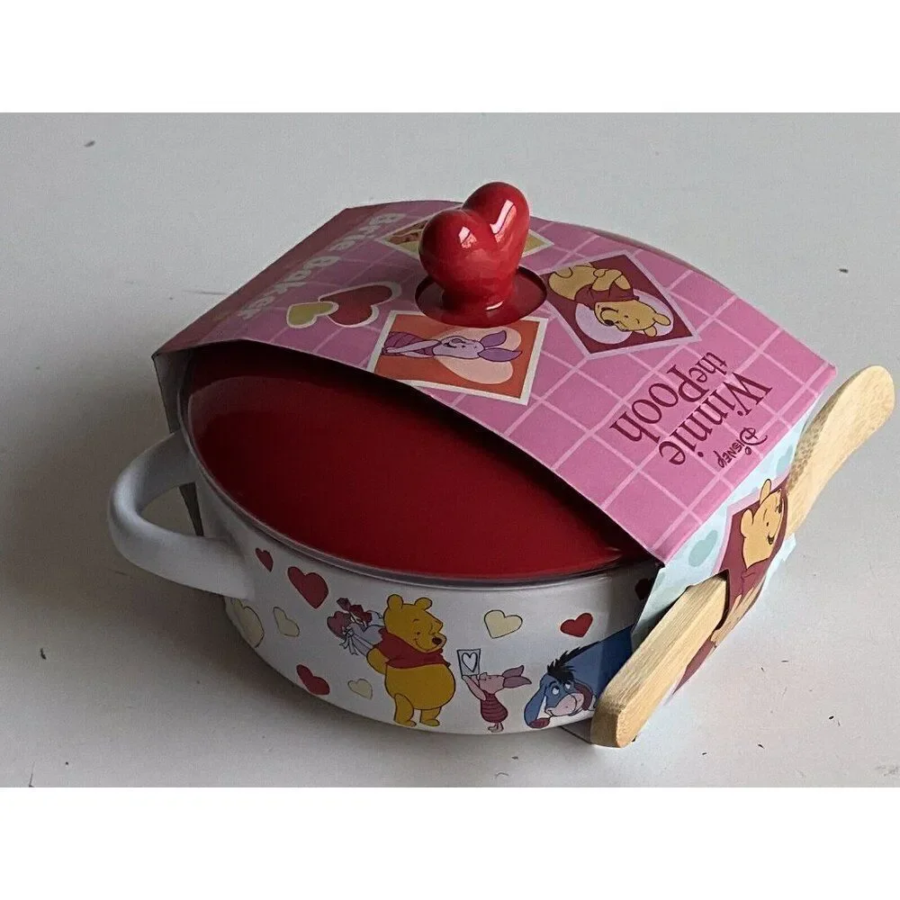 Disney Winnie the Pooh Tigger Piglet Eeyore Valentines Brie Baker & Wood‎ Spoon